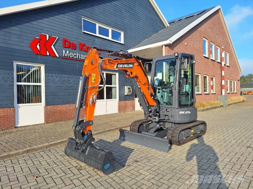 Develon DX 27 Z-7 Mini kotrók < 7t