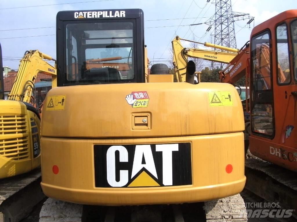 CAT 305 D Mini kotrók < 7t