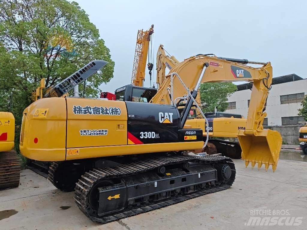 CAT 330 D 2L Lánctalpas kotrók