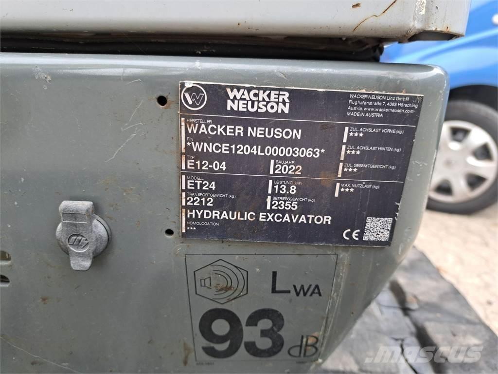 Wacker Neuson ET24 Lánctalpas kotrók