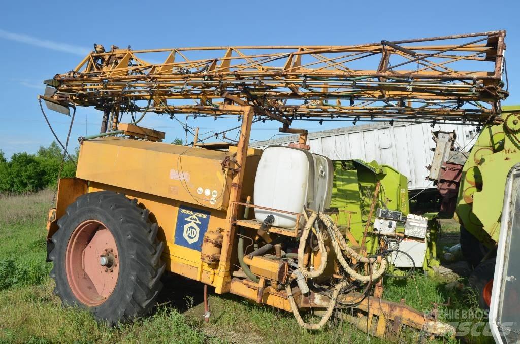  HD 4000 Vontatott trágyaszórók