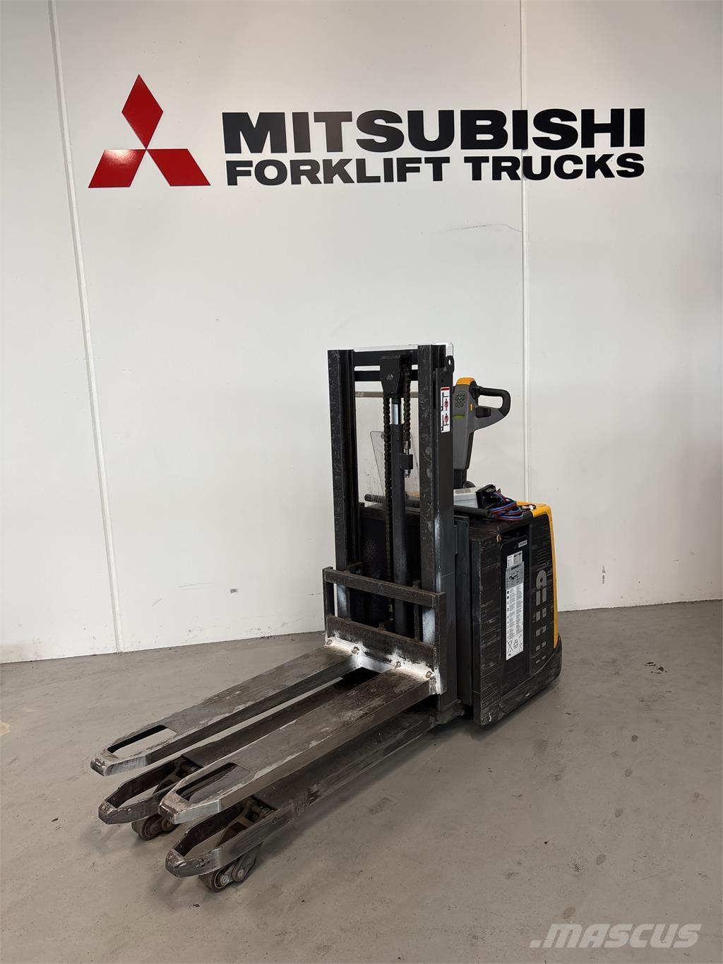 Atlet PDP200 Elektromos gyalogkíséretű targoncák