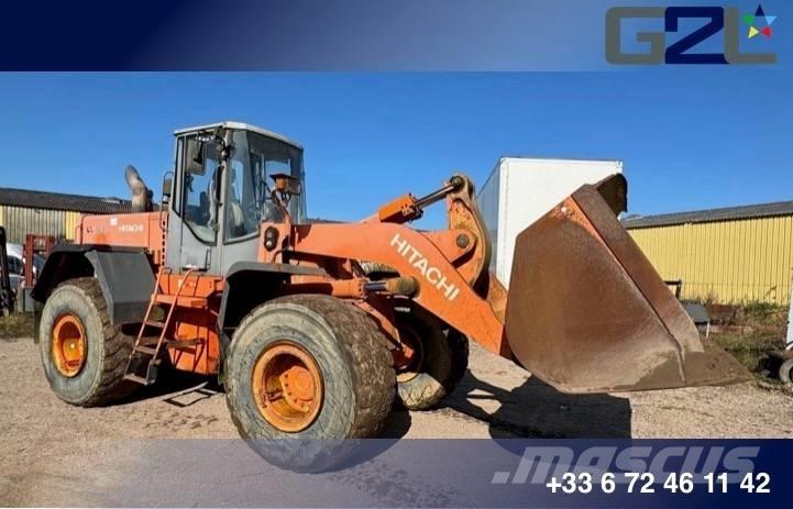 Hitachi LX 210 E Gumikerekes homlokrakodók
