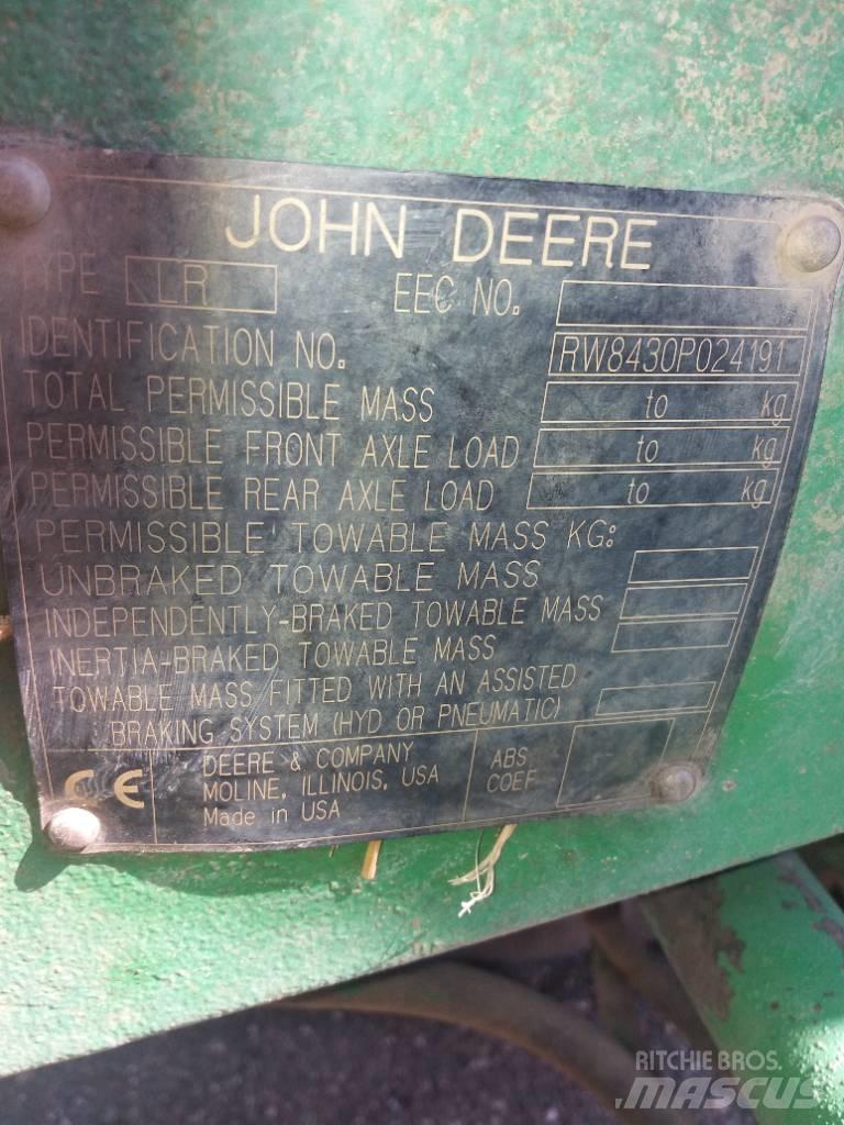 John Deere 8430 Traktorok