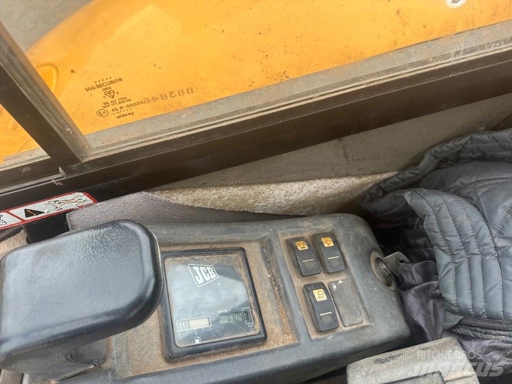 JCB 8060 Mini kotrók < 7t
