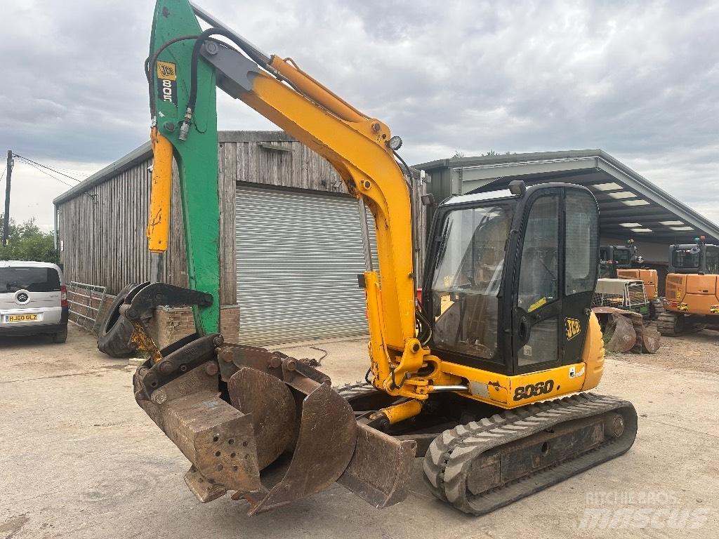 JCB 8060 Mini kotrók < 7t