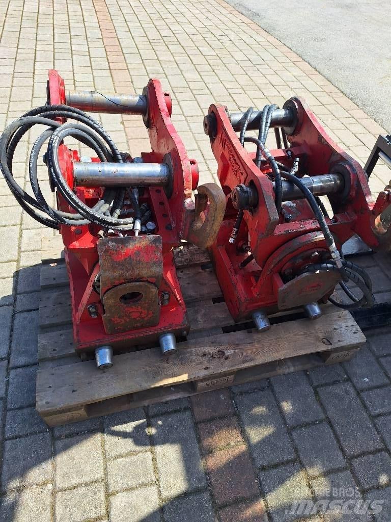 Takeuchi TB 2150 Lánctalpas kotrók