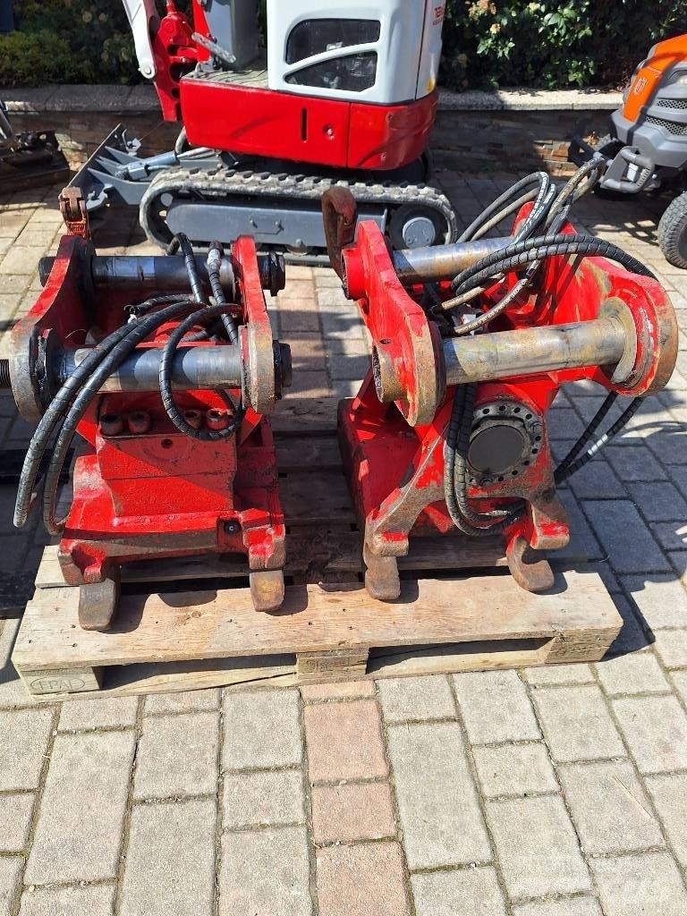 Takeuchi TB 2150 Lánctalpas kotrók