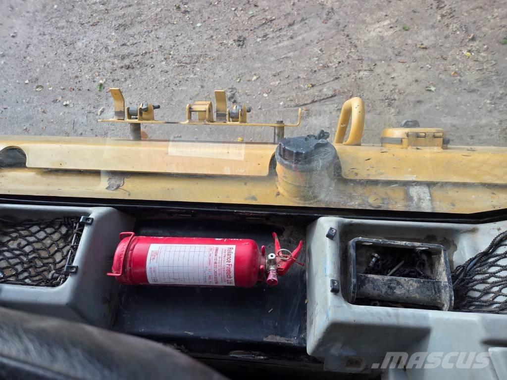 CAT D 6 N LGP lánctalpas dózerek