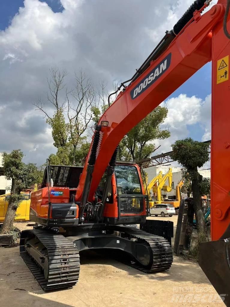 Doosan DX 225 LC-9c Mini kotrók < 7t