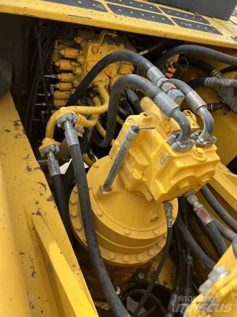 Komatsu PC430-8 Lánctalpas kotrók