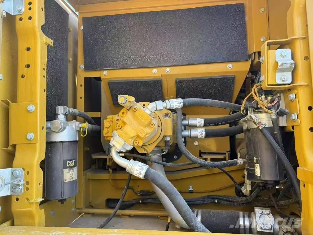 CAT 345GC Lánctalpas kotrók