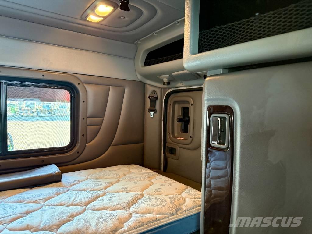 Peterbilt 389 Nyergesvontatók