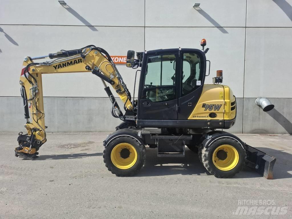 Yanmar B 95 W Gumikerekes kotrók