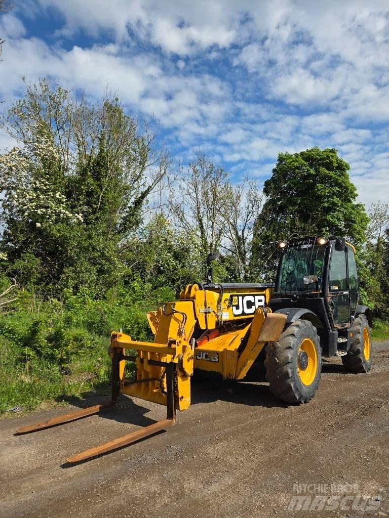 JCB 540-140 Teleszkópos rakodók