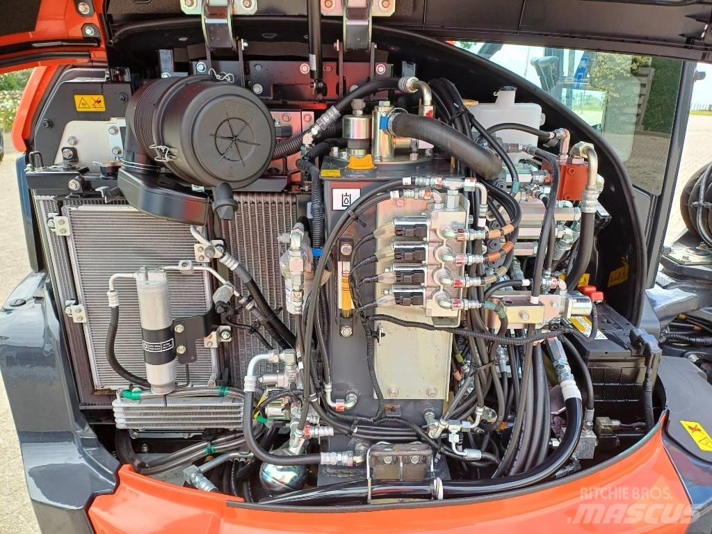 Kubota KX060-5 Mini kotrók < 7t