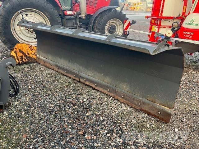  Diagonalblad 3,70 Hóeltakarítók