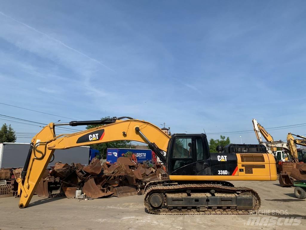 CAT 336D2 Lánctalpas kotrók