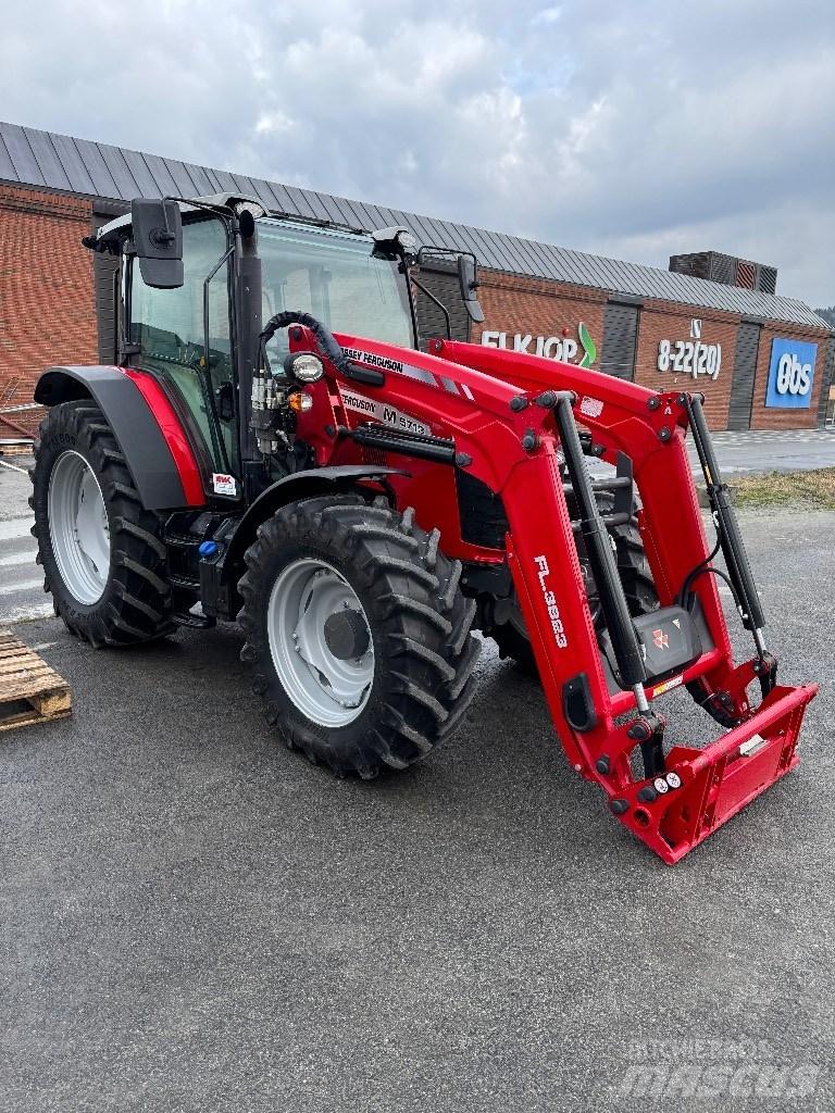 Massey Ferguson 5713 Traktorok