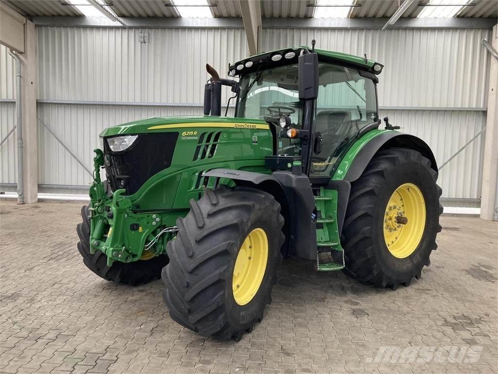 John Deere 6215R Traktorok