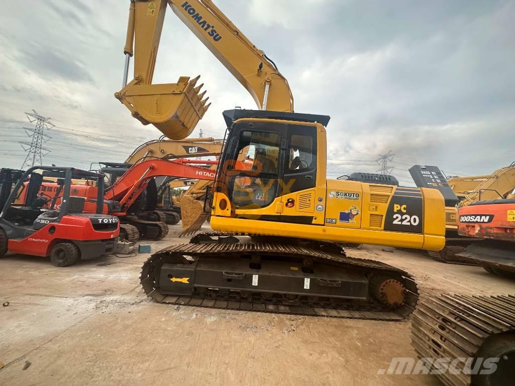 Komatsu PC 220-8 Lánctalpas kotrók