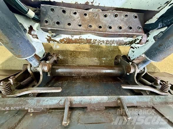 Bobcat T300 Kompaktrakodók