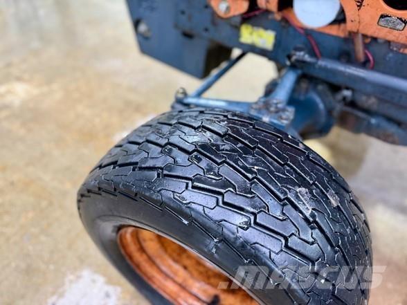 Kubota B7100 Traktorok