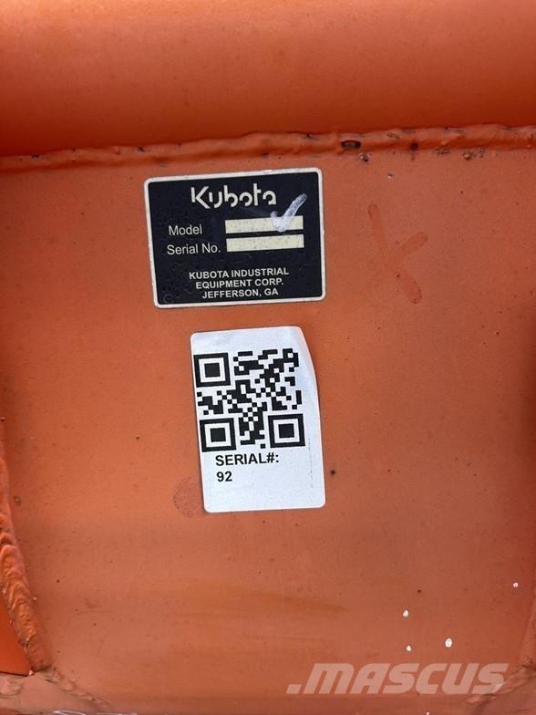 Kubota BT4584 Kanalak
