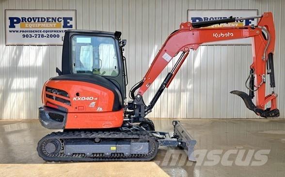 Kubota KX040-4 Mini kotrók < 7t