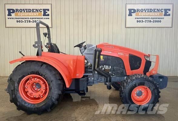Kubota M6L-111 Traktorok