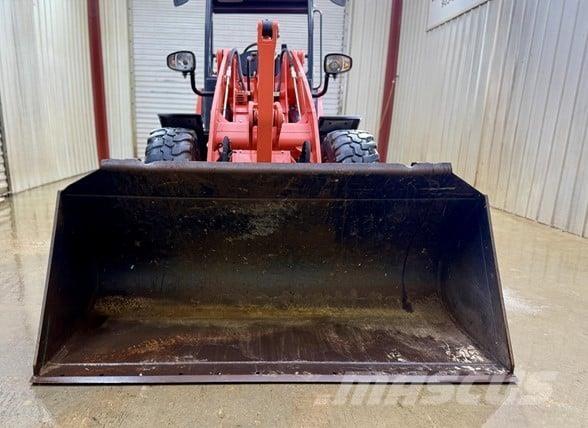Kubota R540 Gumikerekes homlokrakodók