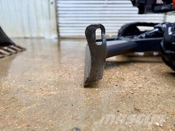 Kubota U35-4 Mini kotrók < 7t