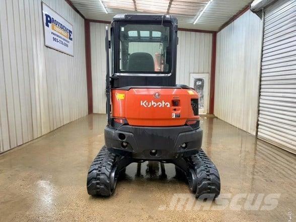 Kubota U35-4 Mini kotrók < 7t