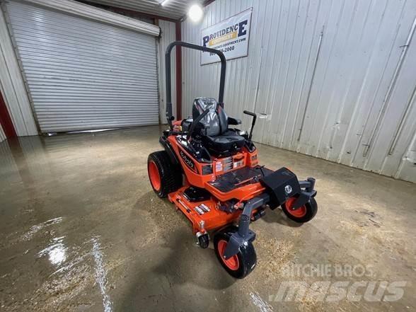Kubota ZD1211L Nulla fordulósugarú fűnyírók