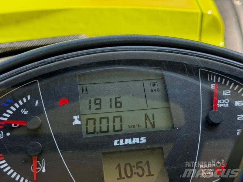 CLAAS AXION 870 Traktorok