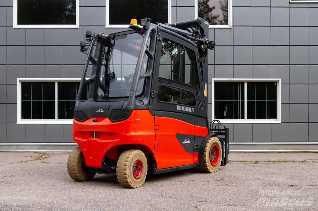 Linde E50HL-01 Elektromos targoncák