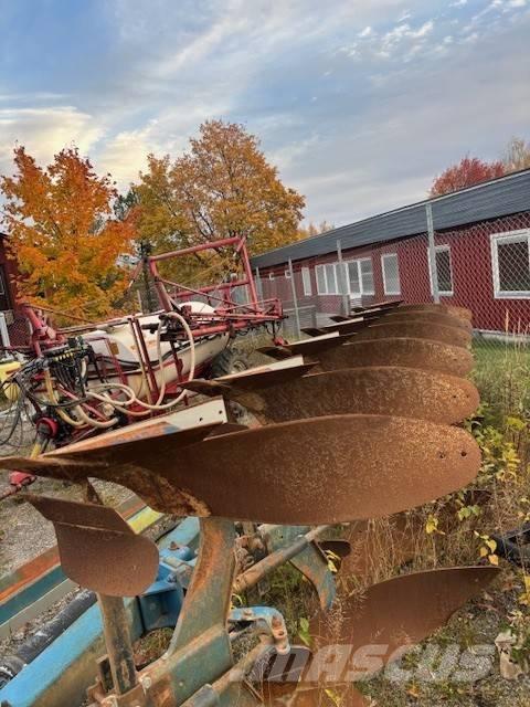 Överum CVL 682 H Váltvaforgató ekék