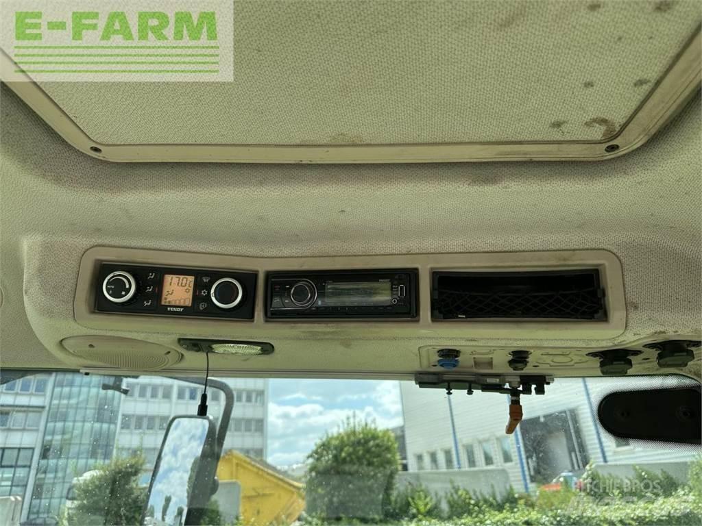 Fendt 718 vario Traktorok