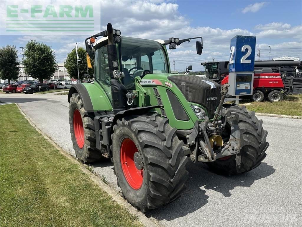 Fendt 718 vario Traktorok