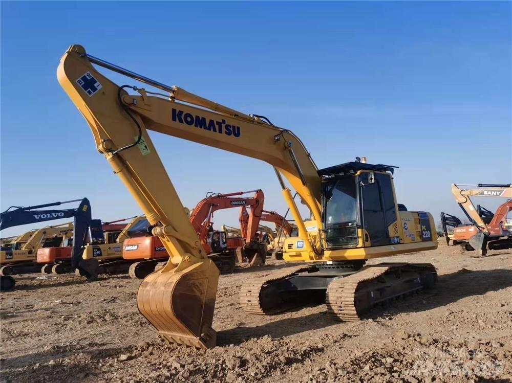 Komatsu PC 220-8 Lánctalpas kotrók