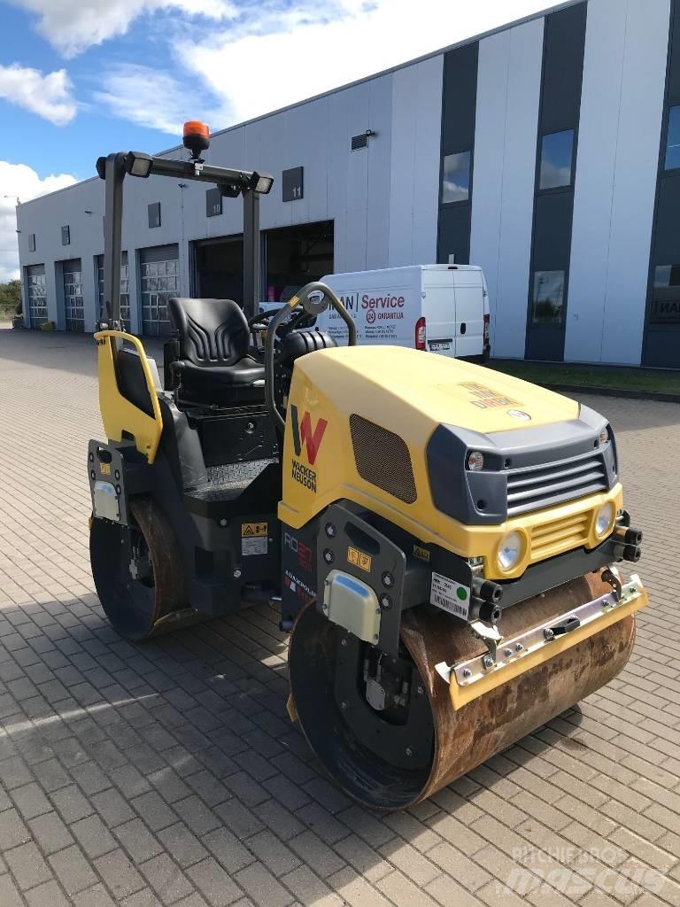 Wacker Neuson RD27 Ikerdobos hengerek