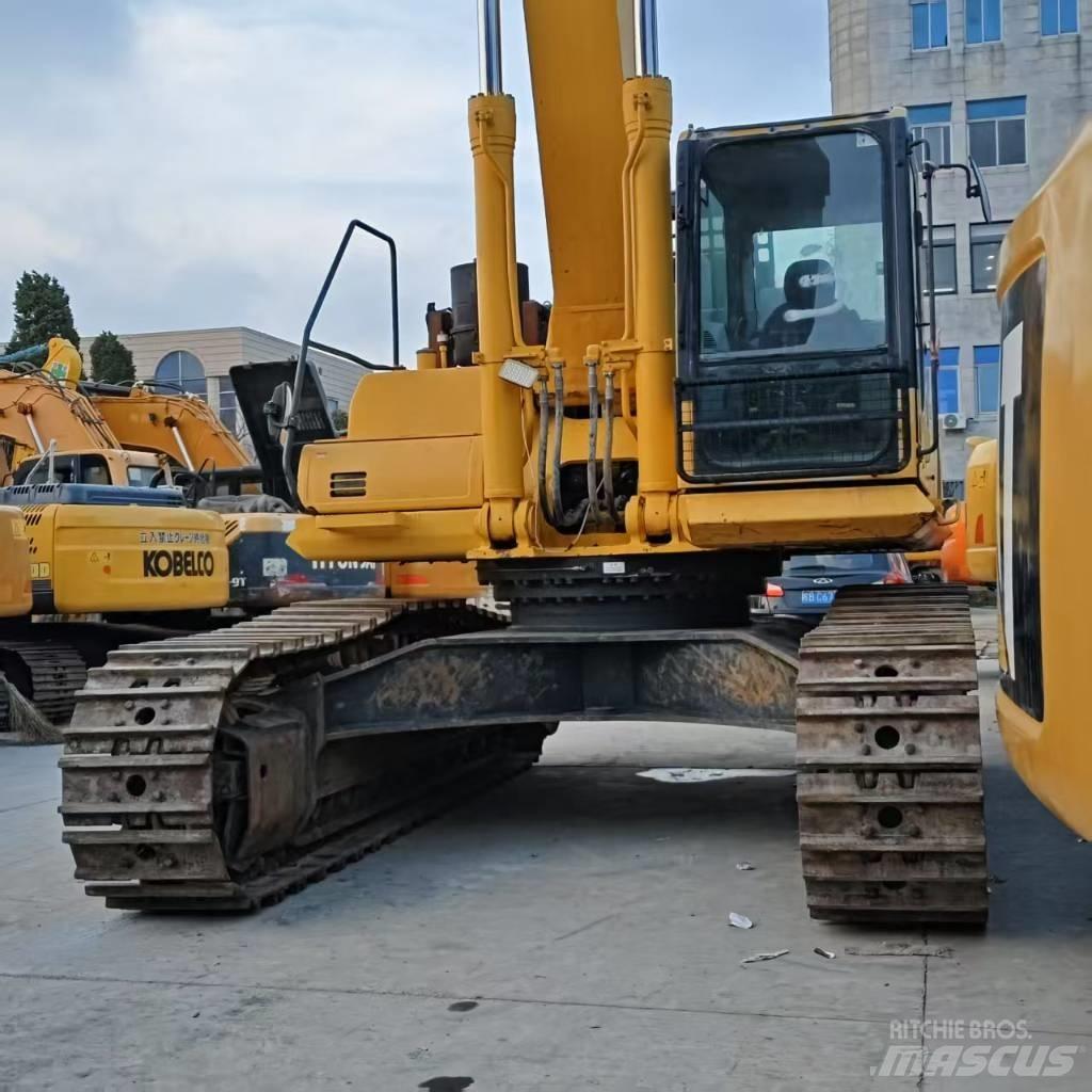 Komatsu PC460 Lánctalpas kotrók