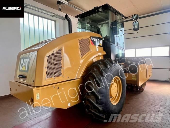 CAT CP 68 B Talajtömörítő gépek