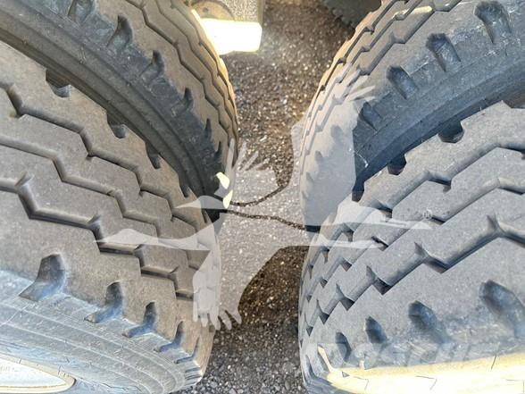 DURA HAUL XLS Billenő pótkocsik