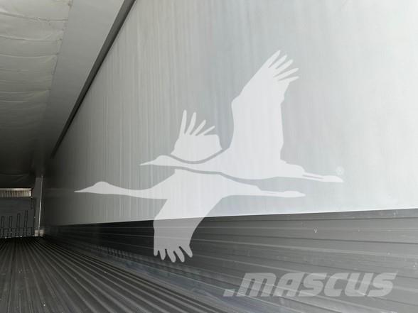 Utility 3000R Hűtős félpótkocsik