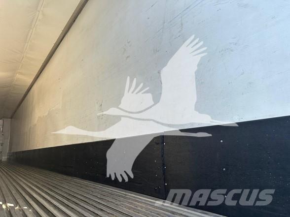 Utility 3000R Hűtős félpótkocsik