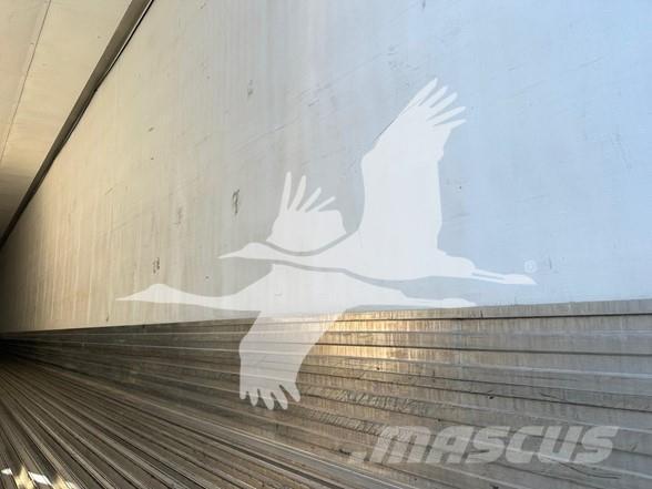 Utility 3000R Hűtős félpótkocsik