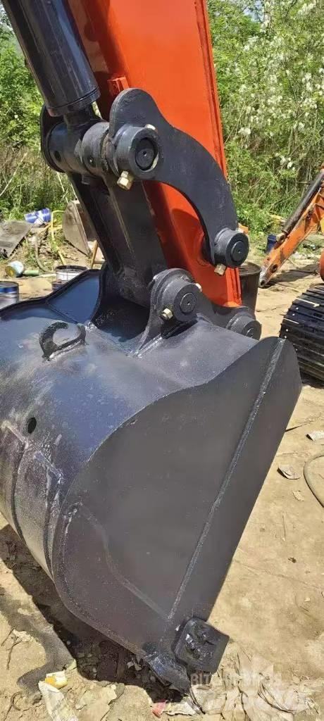 Doosan DX60 Mini kotrók < 7t