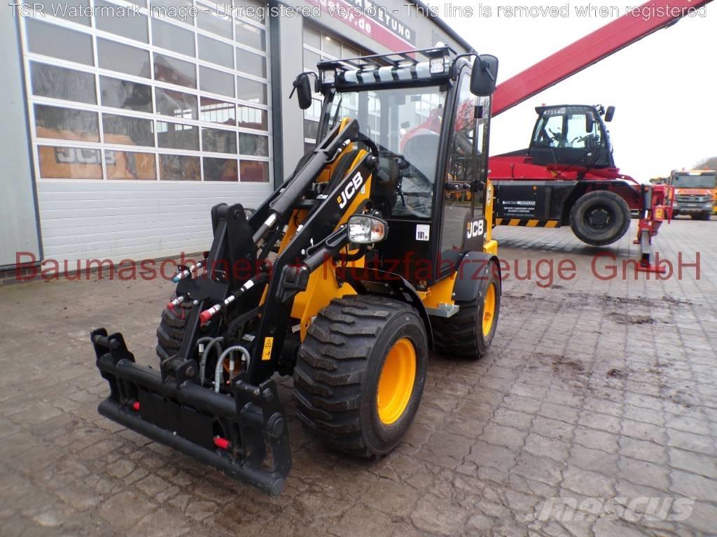 JCB 403 Gumikerekes homlokrakodók