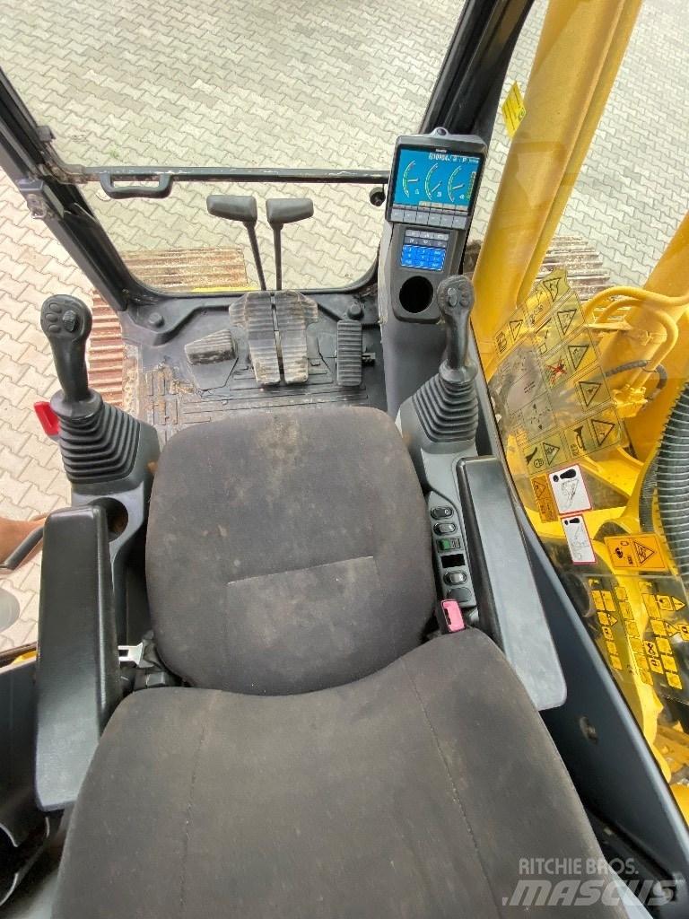 Komatsu PC 210 LC-8 Lánctalpas kotrók